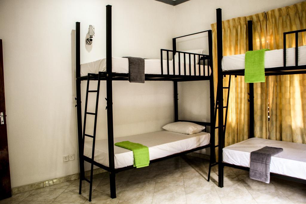 Flipflop Hostel ネゴンボ 部屋 写真